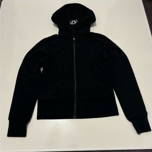 Lululemon black jacket size 6